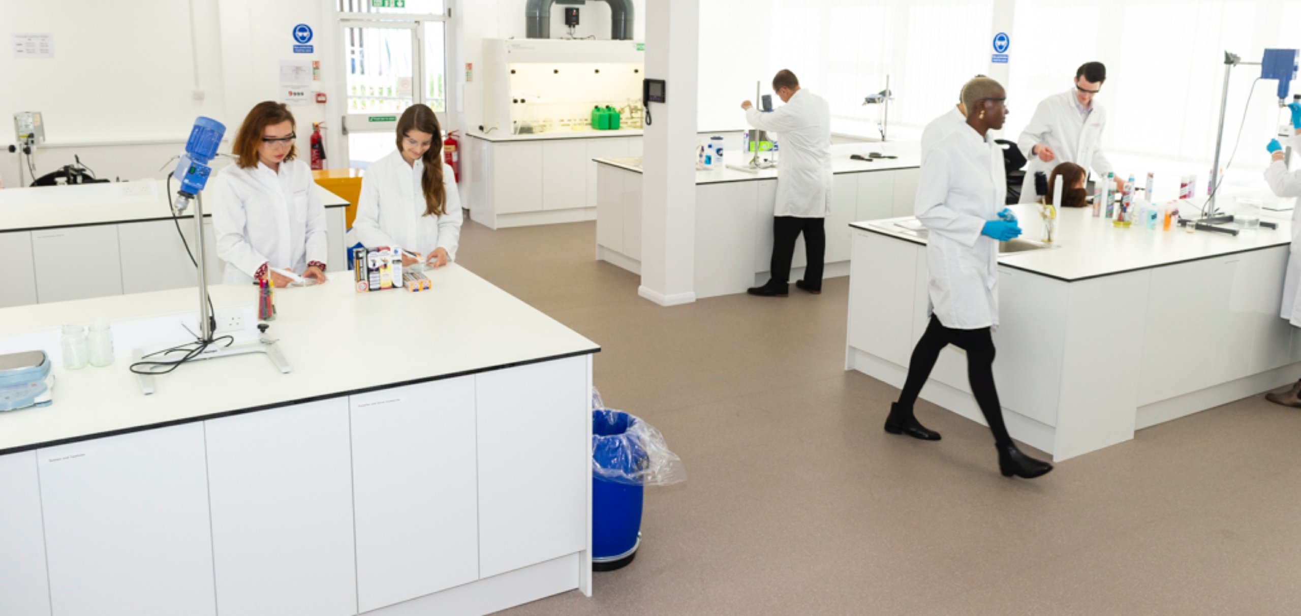 manufactured-in-the-uk-bg